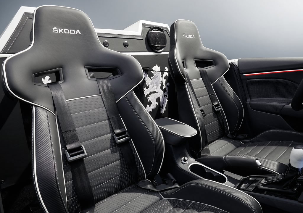 Yeni Skoda Slavia İçi