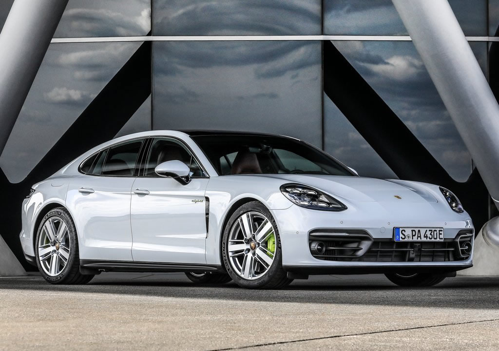 2021 Porsche Panamera 4S E Hybrid