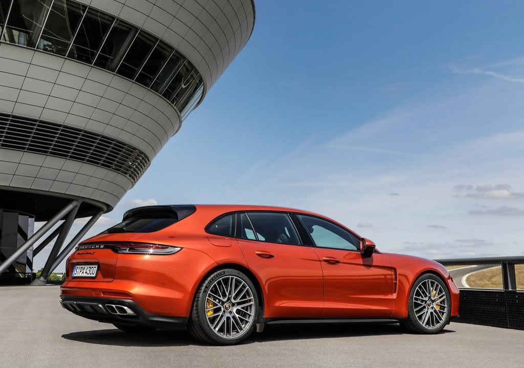 2021 Porsche Panamera Turbo S Sport Turismo Teknik Özellikleri