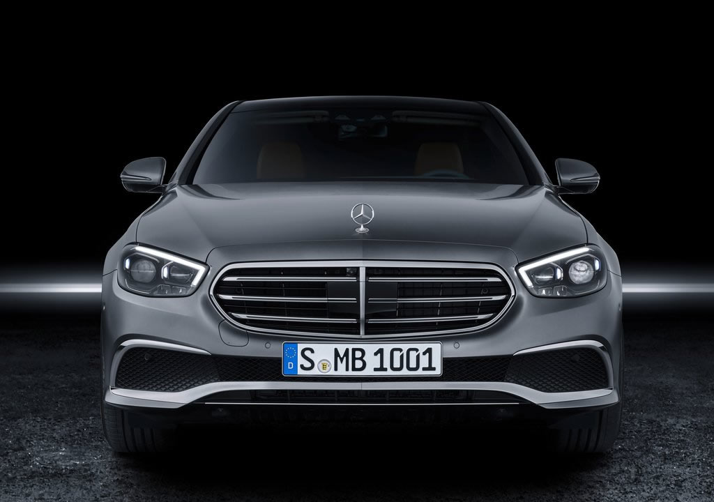 Makyajlı 2021 Mercedes E 220 dMakyajlı 2021 Mercedes E 200 d Donanımları