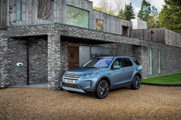 1.5 litrelik 2020 Yeni Land Rover Discovery Sport Türkiye Fiyatı Açıklandı