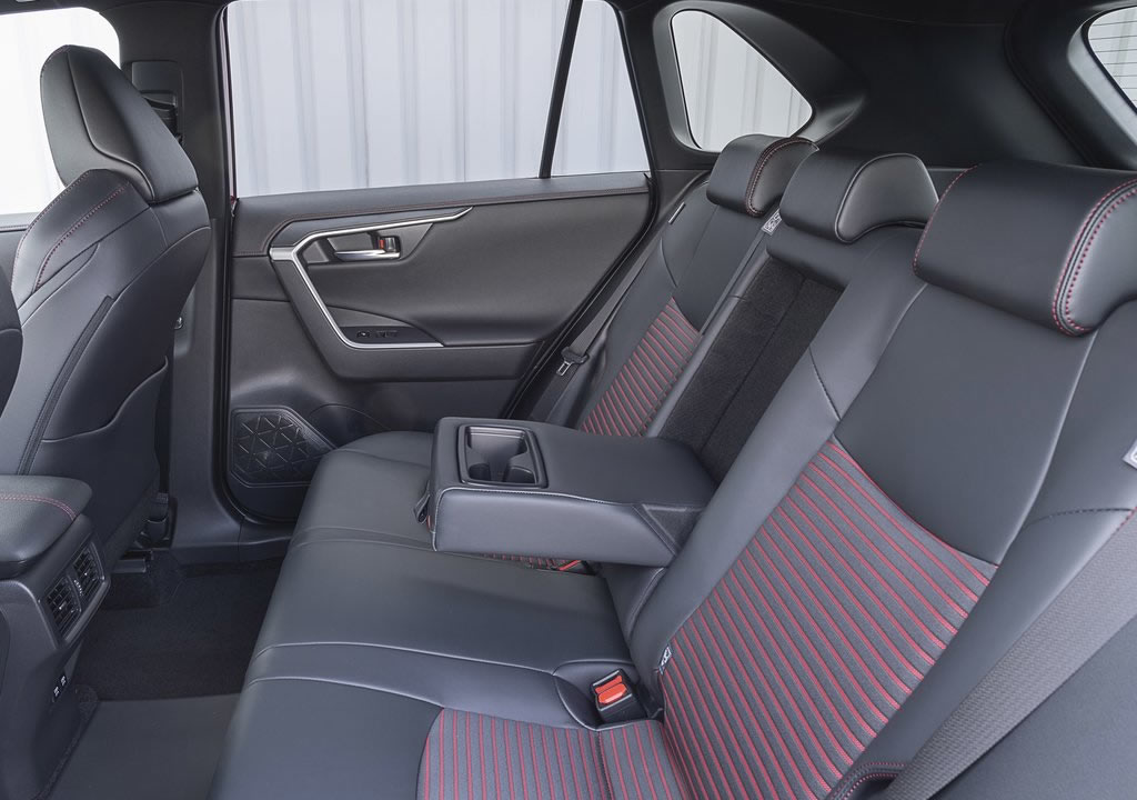 2021 Yeni Suzuki Across Diz Mesafesi