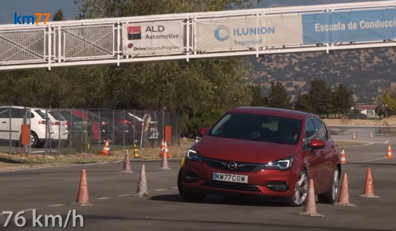 2020 Opel Astra HB Geyik Testi Yayınlandı