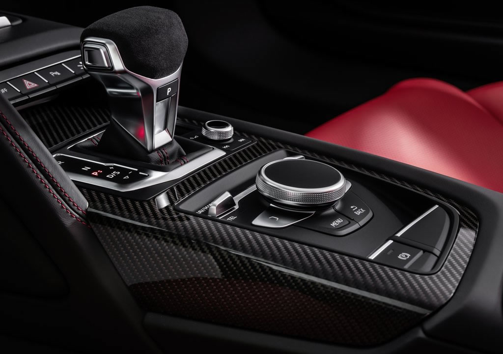 2021 Yeni Audi R8 RWD Panther Edition 0-100 km/s
