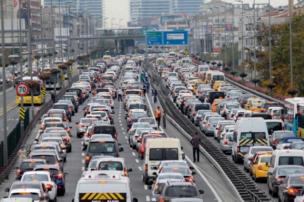 Sokağa Çıkma Kısıtlamaları Trafiği Nasıl Etkiledi?