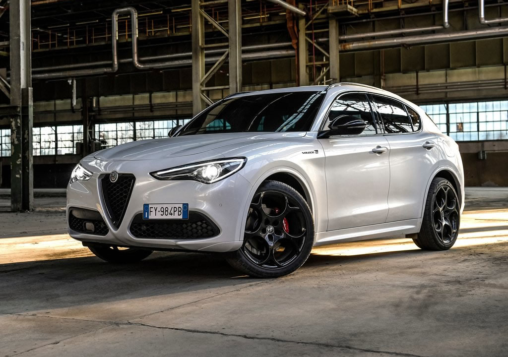 2021 Alfa Romeo Stelvio Veloce Ti Özellikleri