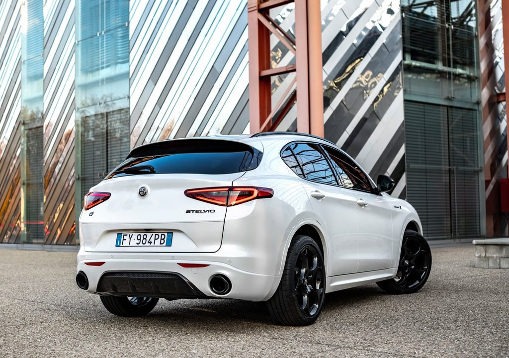 2021 Alfa Romeo Stelvio Veloce Ti Teknik Özellikleri
