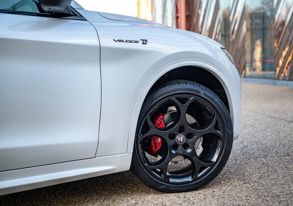 2021 Alfa Romeo Stelvio Veloce Ti Türkiye