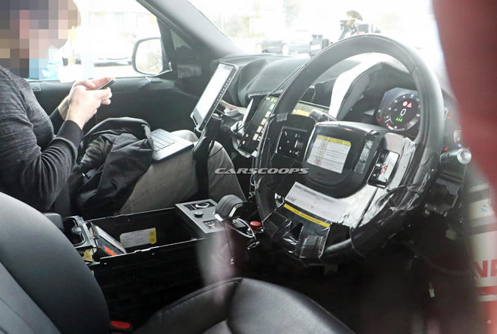 2022 Yeni Kasa Range Rover Kokpiti Görüntülendi