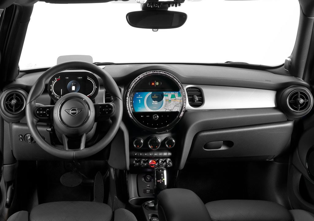5 Kapı 2022 Yeni Mini Cooper S Kokpiti