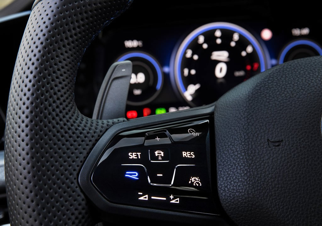 Volkswagen Golf 8 R 0-100 km/s