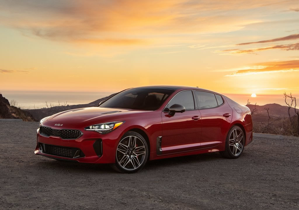 Makyajlı Kia Stinger