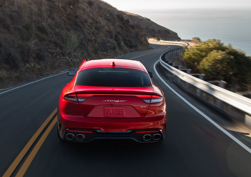 Makyajlı 2022 Kia Stinger Türkiye