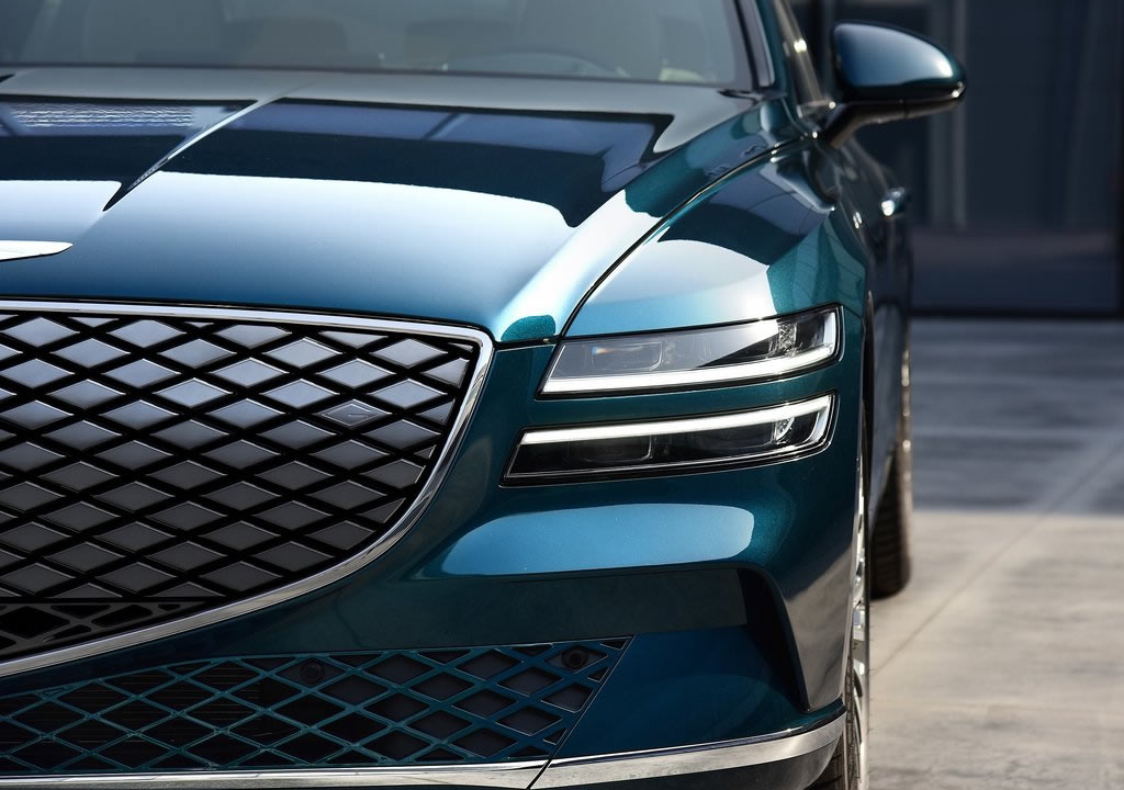 2022 Genesis Electrified G80