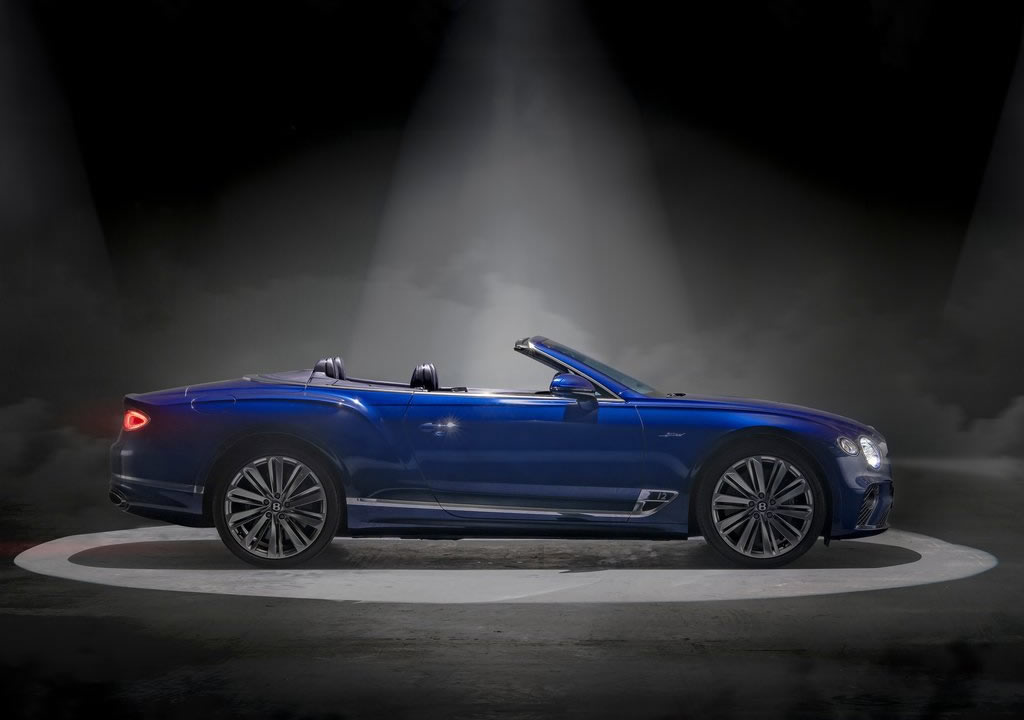 2022 Bentley Continental GT Speed Convertible Özellikleri