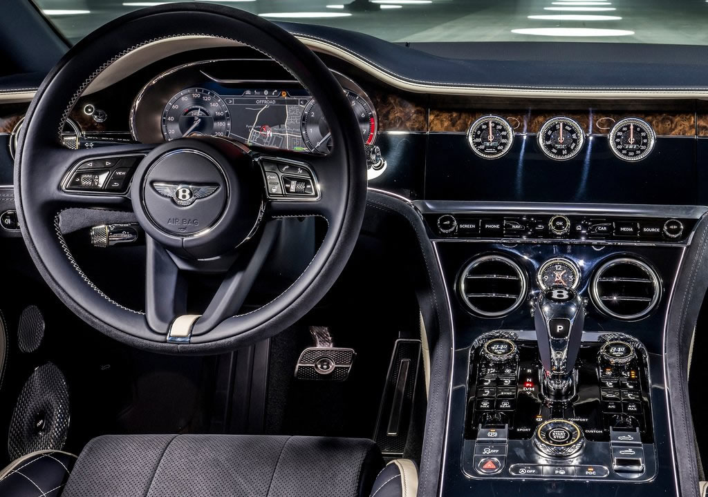 2022 Bentley Continental GT Speed Convertible Kokpiti