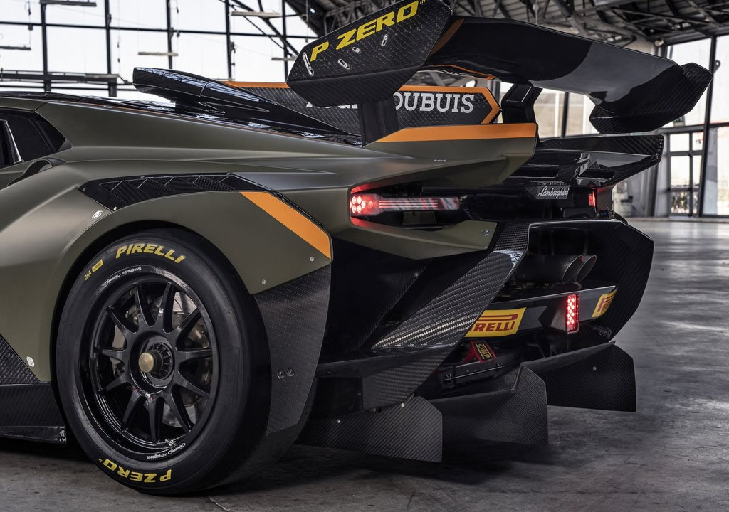 Yeni Lamborghini Huracan Super Trofeo EVO2