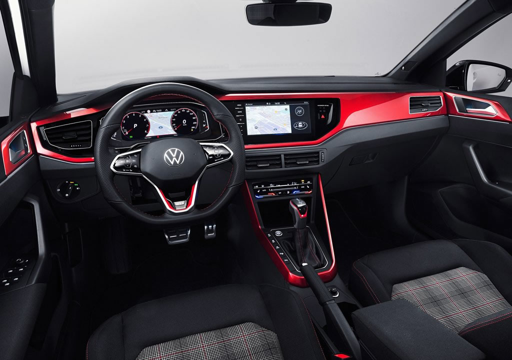 Makyajlı 2022 Volkswagen Polo GTI Kokpiti
