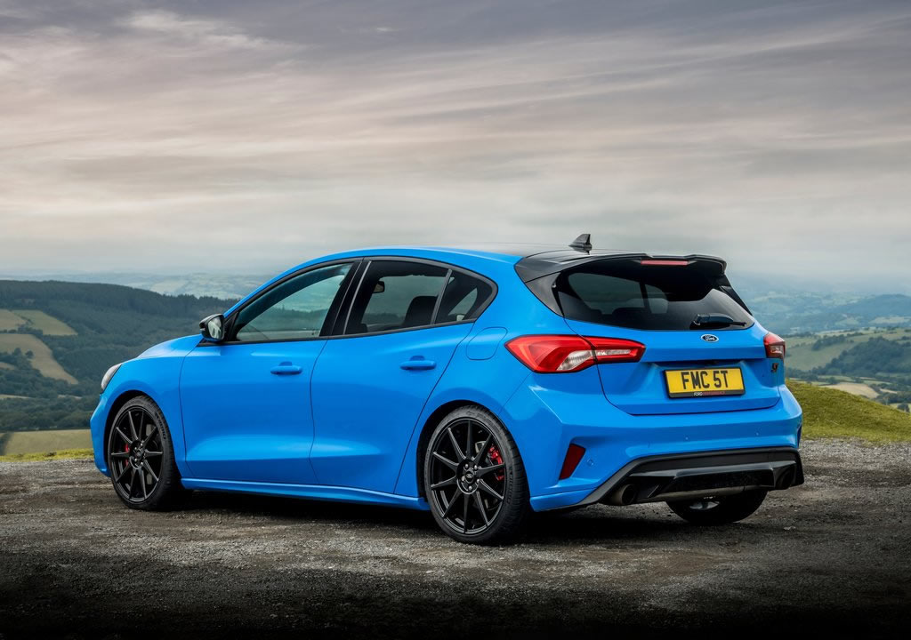 2022 Ford Focus ST Edition 0-100 km/s