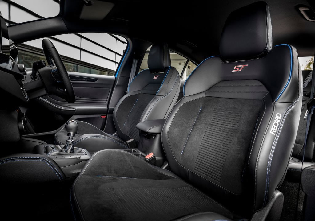 2022 Ford Focus ST Edition İçi