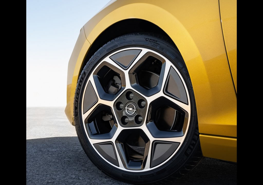 2022 Yeni Kasa Opel Astra