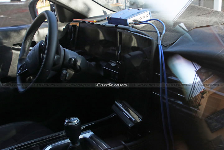 2022 Yeni Kasa Renault Kadjar İçi