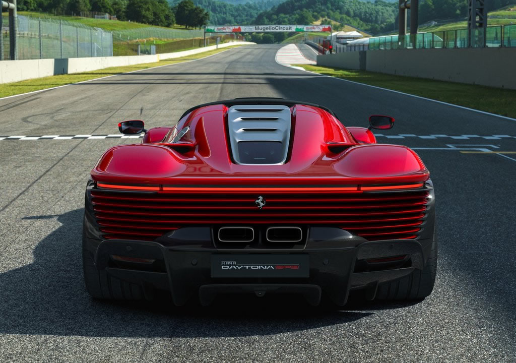 2022 Yeni Ferrari Daytona SP3 Donanımları