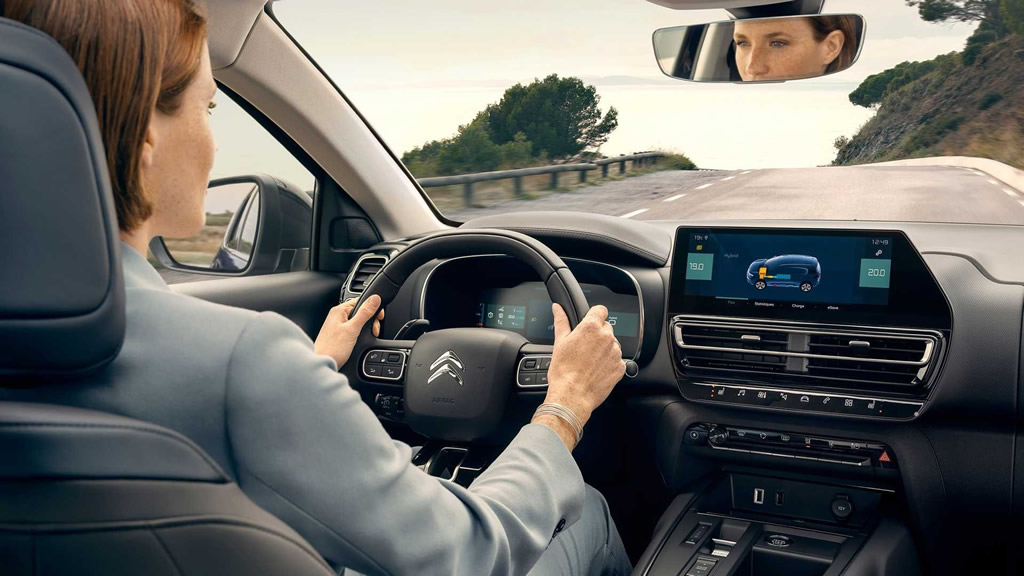 Makyajlı Citroen C5 Aircross İçi