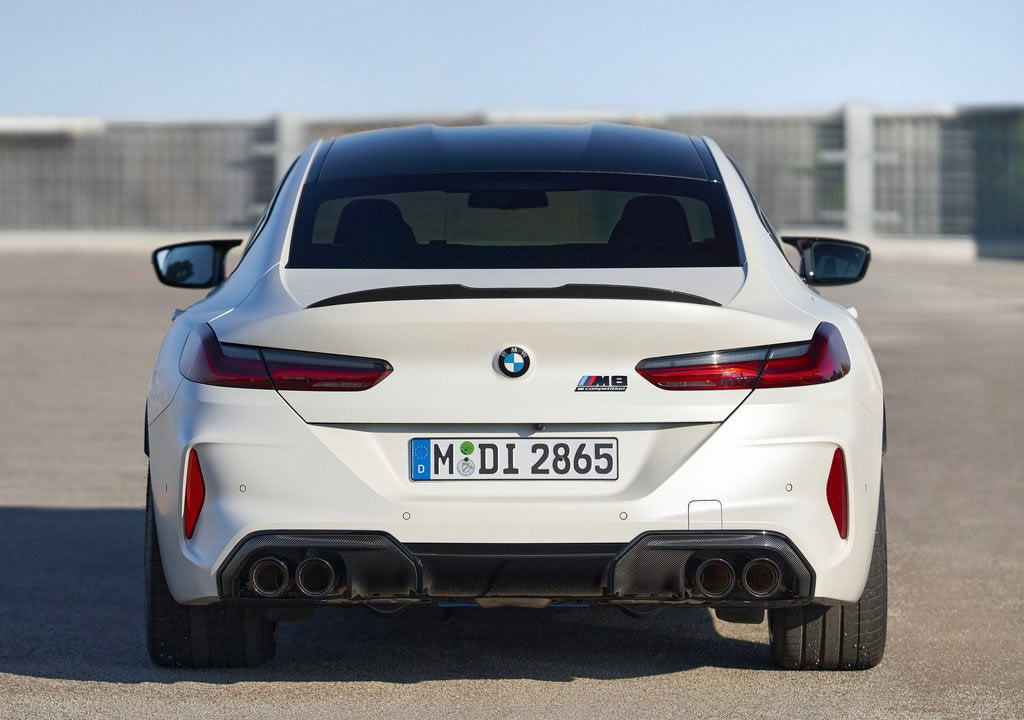 Makyajlı 2023 BMW M8 Competition Gran Coupe 0-100 km/s