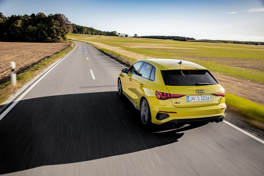 2022 Yeni Kasa Audi S3 Sportback Türkiye Sedan Fiyatı