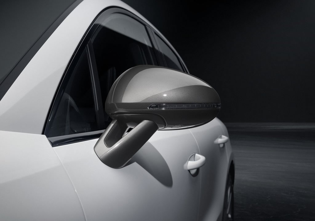 2022 Yeni Porsche Macan T Kaç Beygir?