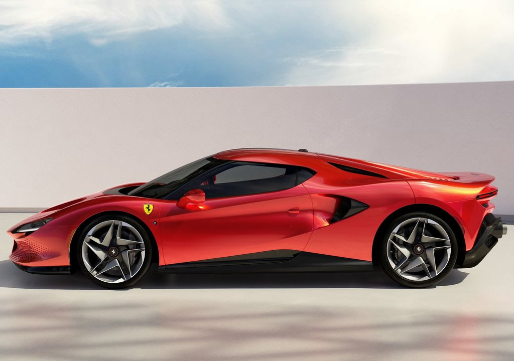 Ferrari SP48 Unica Özellikleri