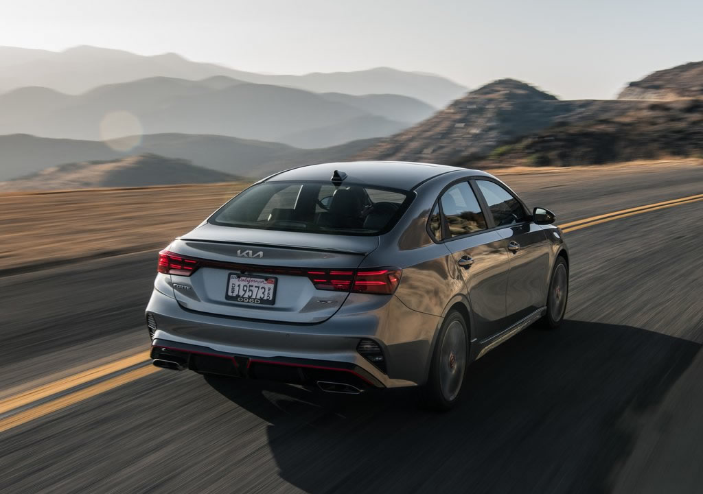 2022 Yeni Kasa Kia Cerato Özellikleri