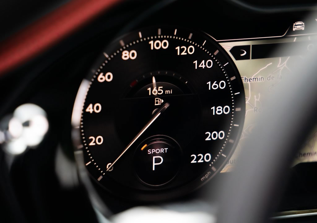 Yeni Bentley Continental GTC S İçi