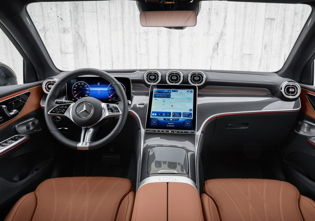 2023 Yeni Mercedes-Benz GLC Kokpiti