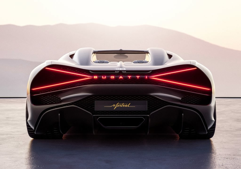 2024 Bugatti W16 Mistral Teknik Özellikleri