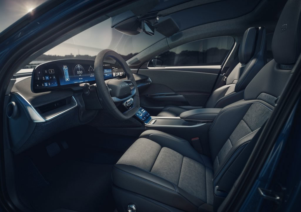 Lucid Air Sapphire Kokpiti