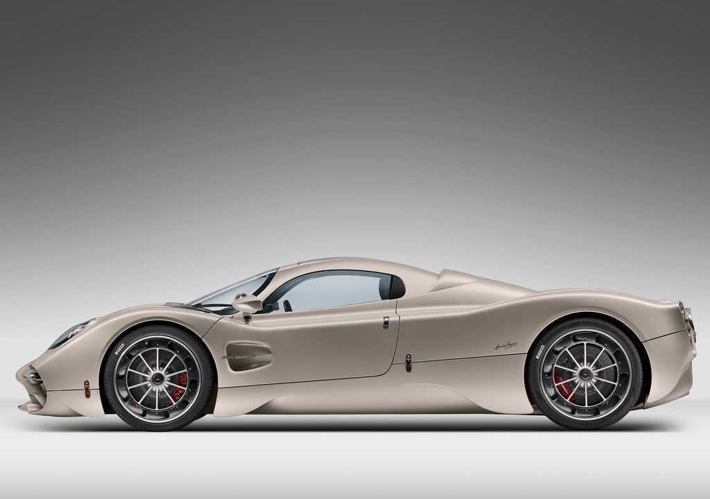2023 Pagani Utopia Özellikleri