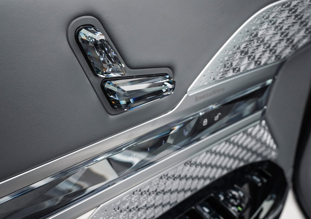 Yeni BMW i7