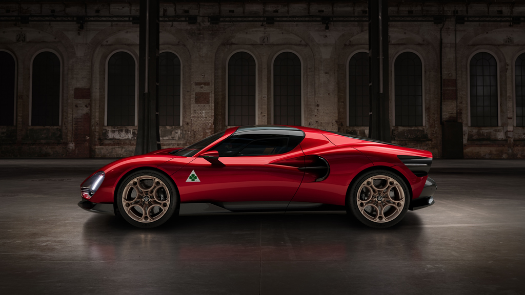 Alfa Romeo 33 Stradale Dış Tasarımı