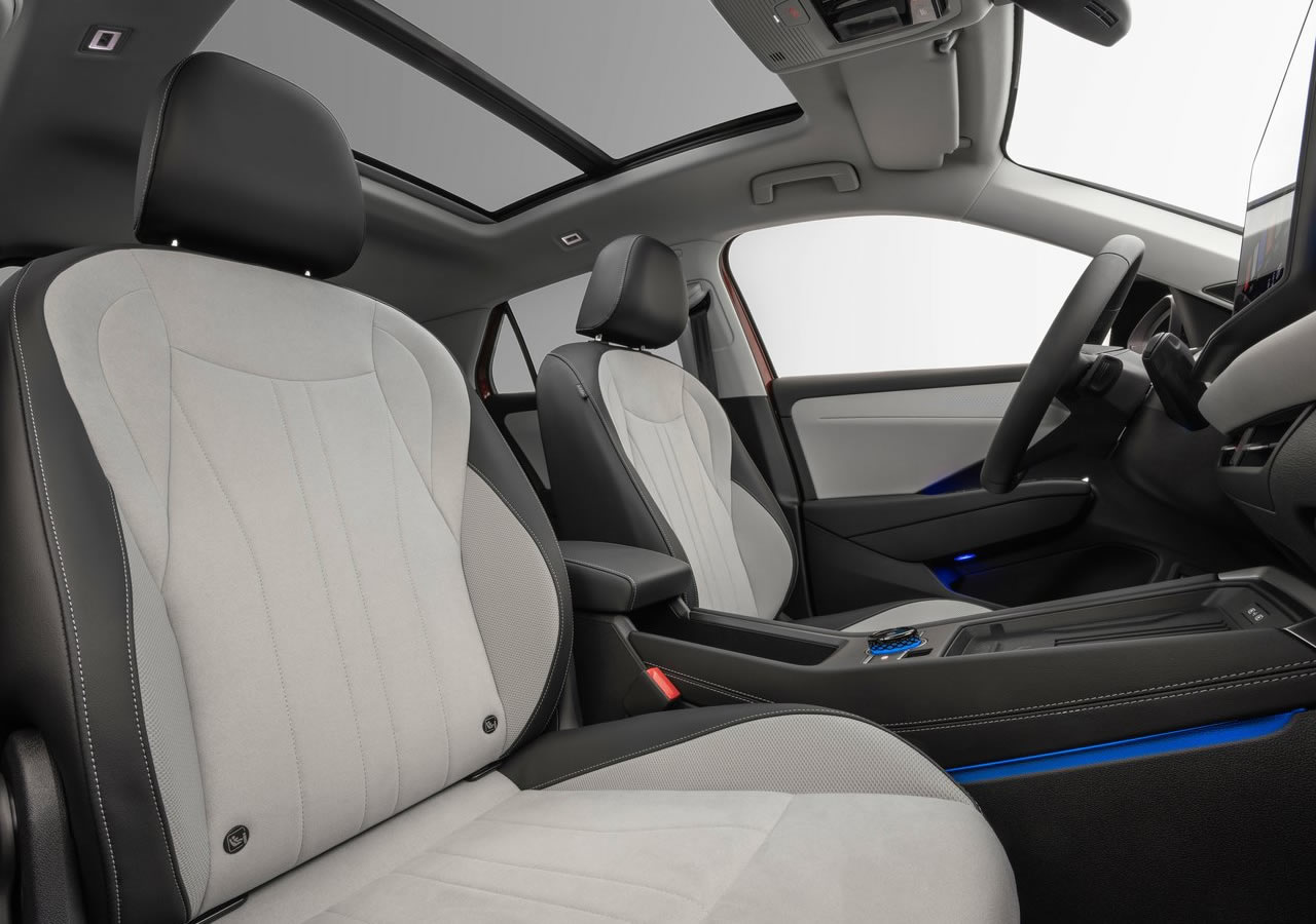 2026 Yeni Kasa Volkswagen T-Roc İçi