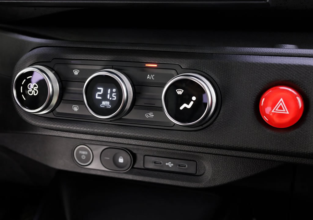 Renault Twingo E-Tech EV Donanımları