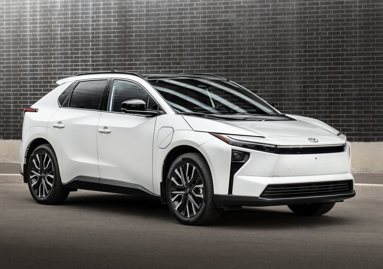 Elektrikli Yeni Toyota bZ Teknik Özellikleri, Menzili ve Donanımları Açıklandı