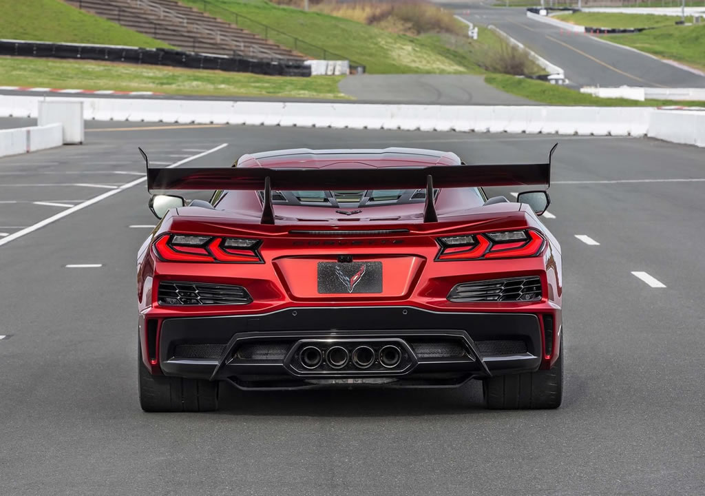 Yeni Chevrolet Corvette ZR1X