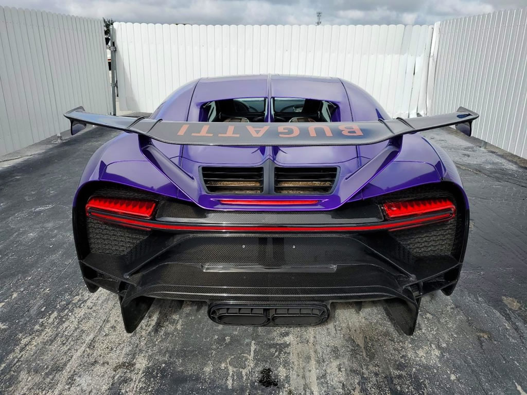 Kazalı Bugatti Chiron