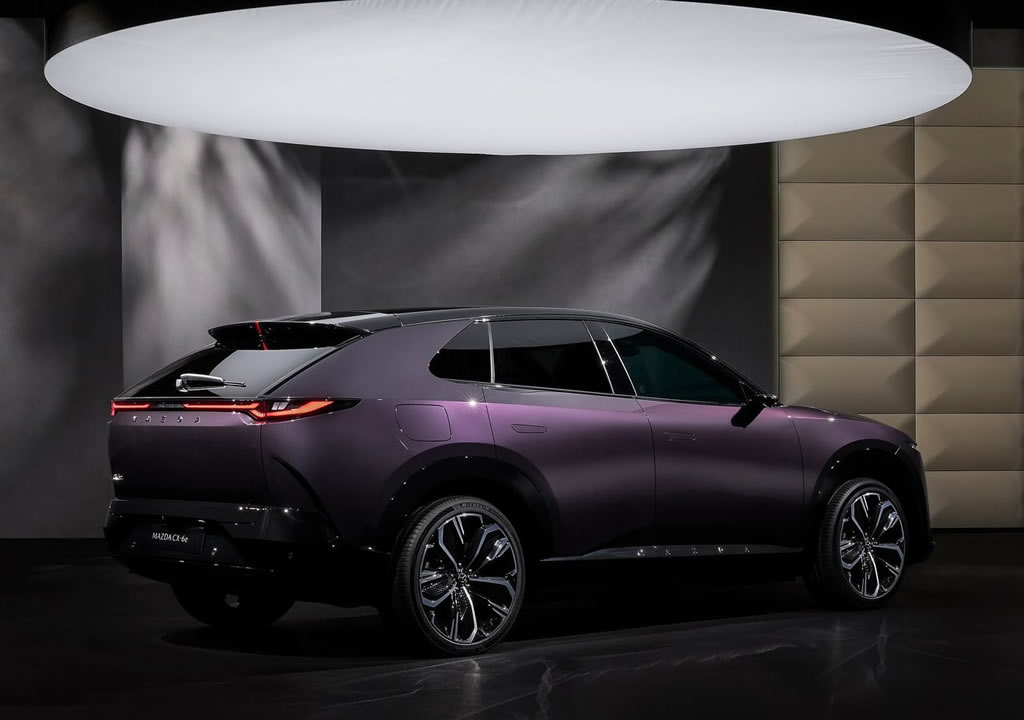Yeni Mazda CX-6e