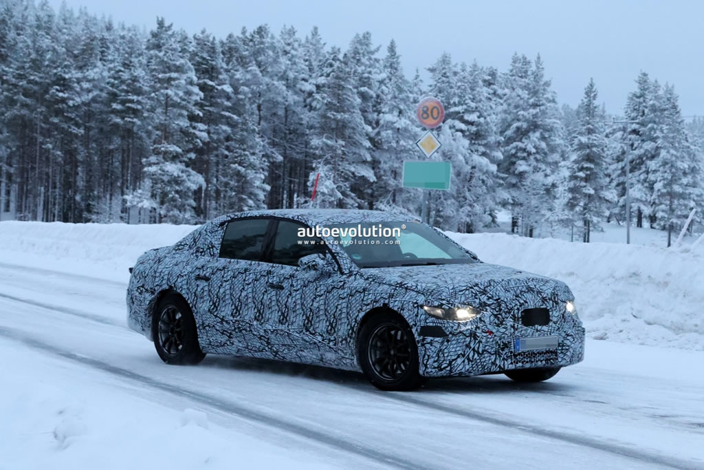 2028 Yeni Mercedes-Benz E-Serisi Ne Zaman Çıkacak?