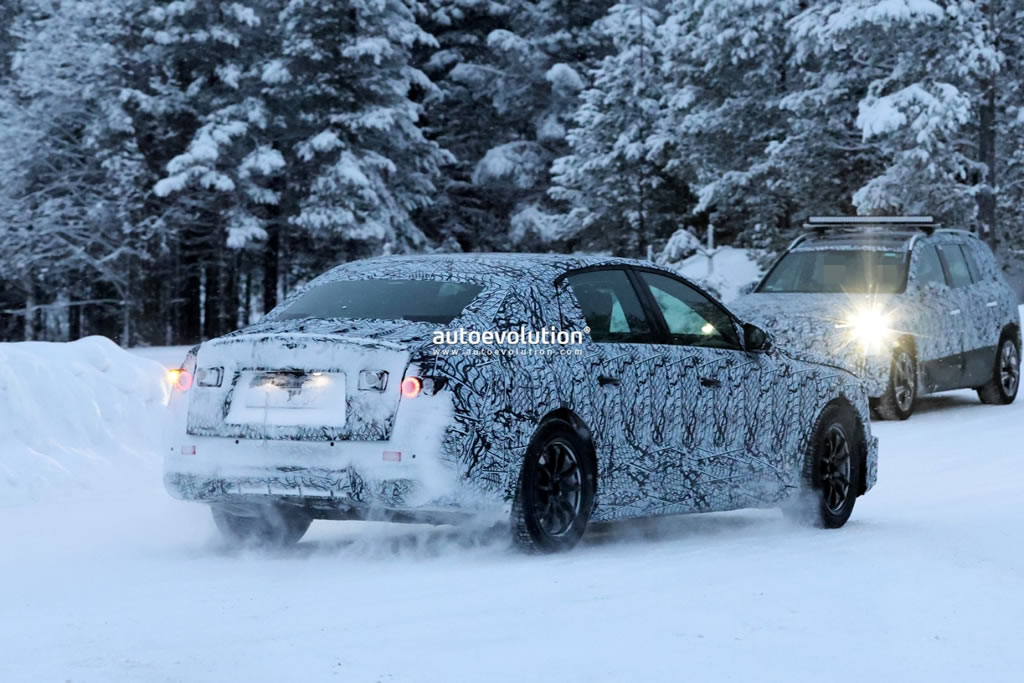 Elektrikli 2028 Yeni Mercedes-AMG E-Serisi EQ