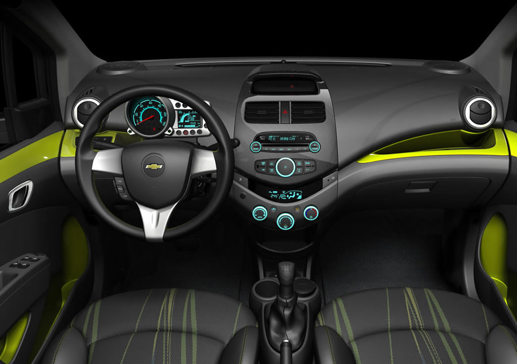 Chevrolet Spark Kokpiti
