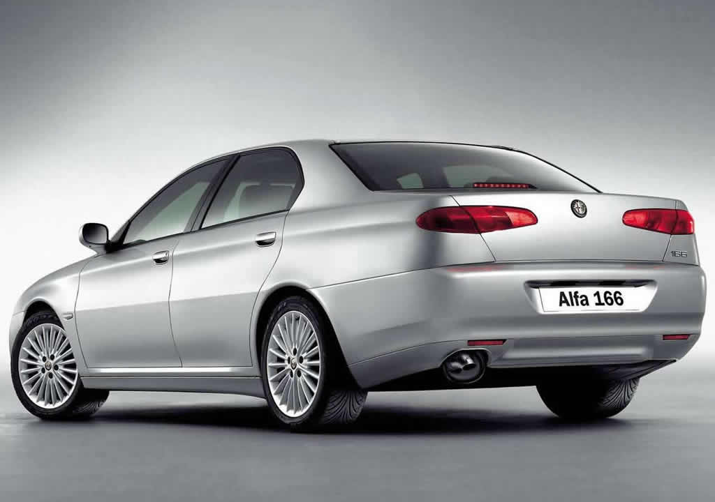 Alfa Romeo 166 Kronik Sorunları Nelerdir?